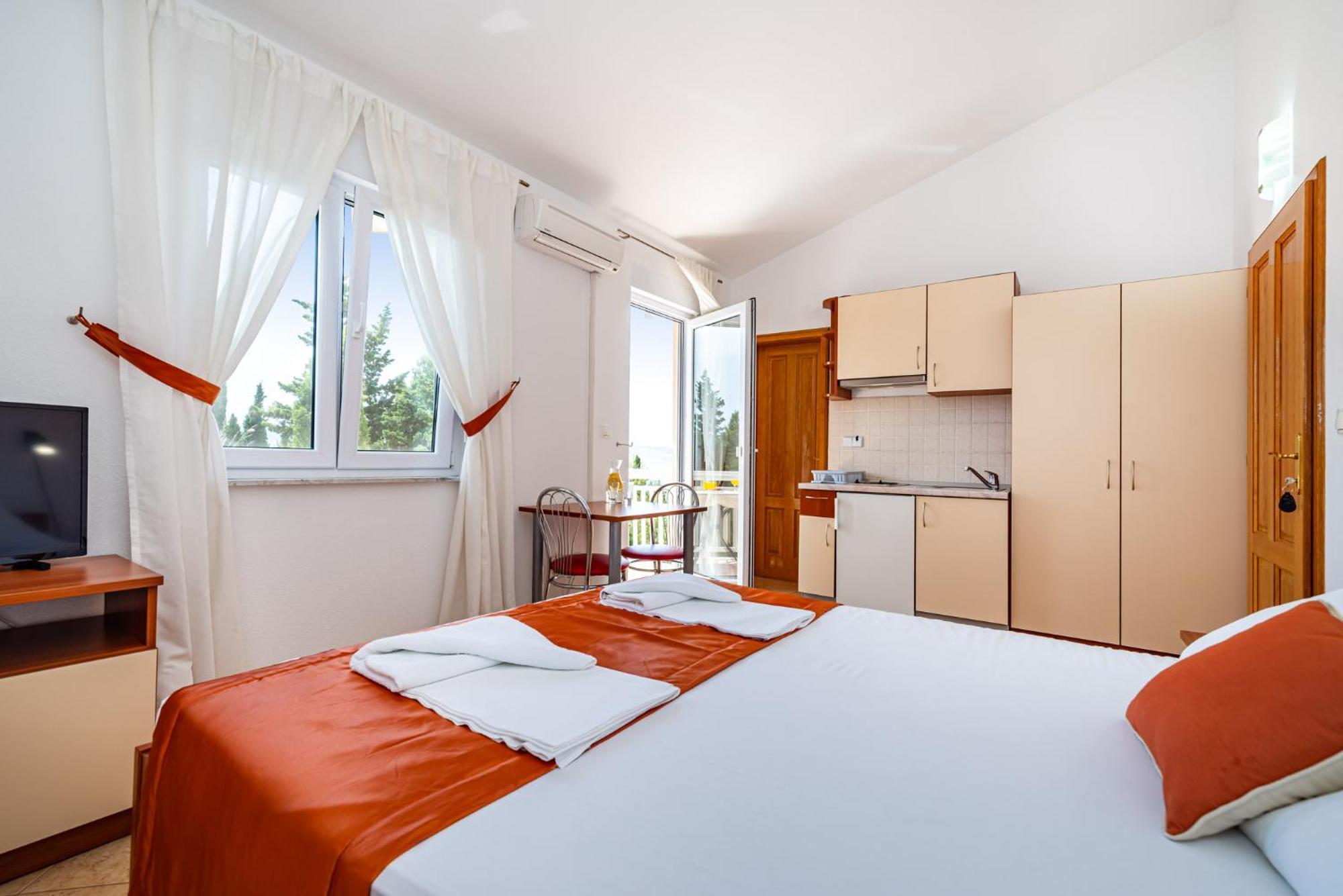 Apartments Prkacin 2 Starigrad Paklenica Esterno foto