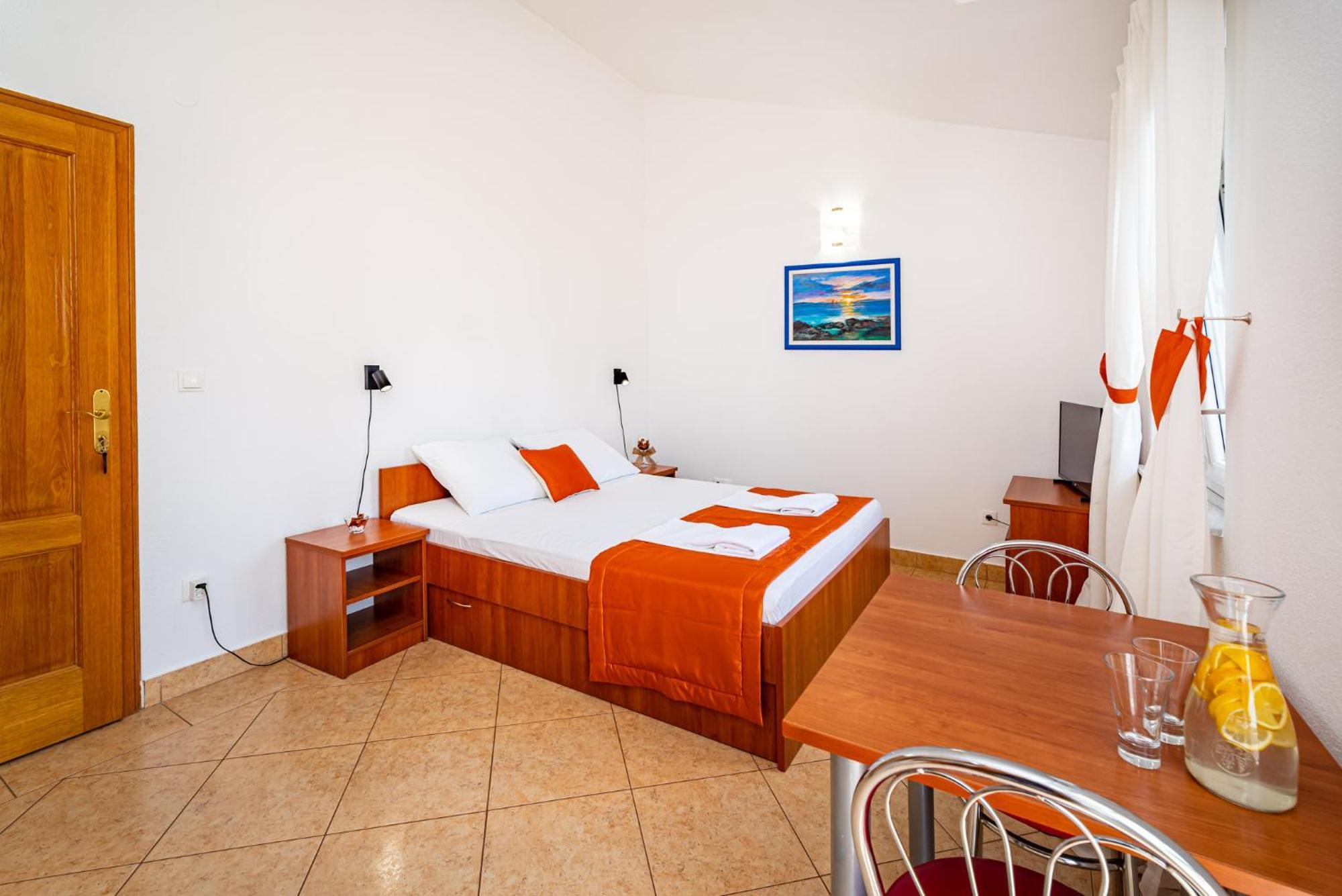 Apartments Prkacin 2 Starigrad Paklenica Esterno foto