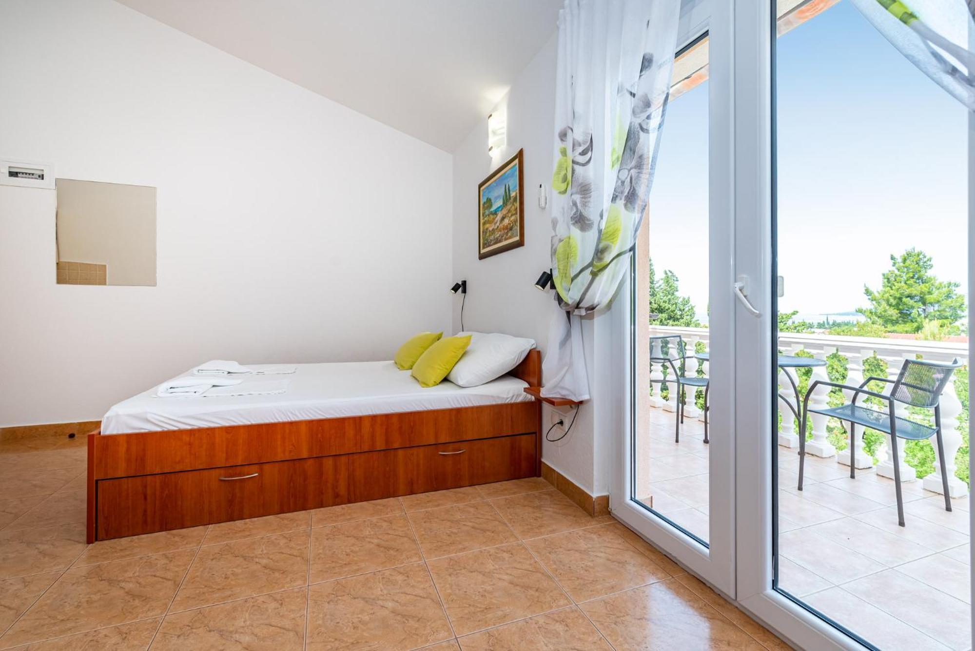 Apartments Prkacin 2 Starigrad Paklenica Esterno foto