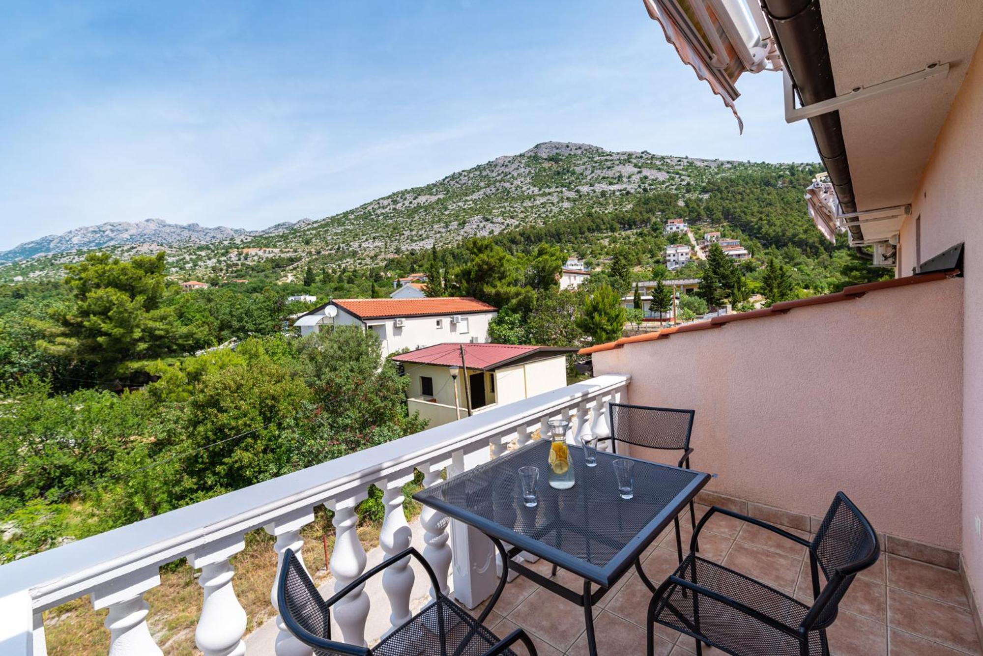 Apartments Prkacin 2 Starigrad Paklenica Esterno foto